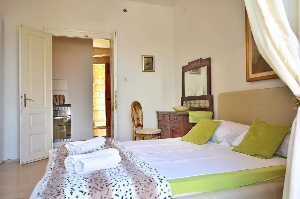 Apartment Pere S Mora Mimice Δωμάτιο φωτογραφία